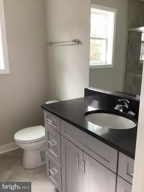 699 208th St, Pasadena, MD 21122 photo 33