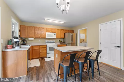 Other - 654 211th St, Pasadena, MD 21122 photo 2 of 15