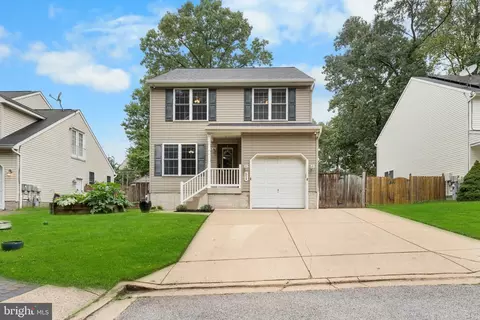 Exterior - 654 211th St, Pasadena, MD 21122 photo 9 of 11