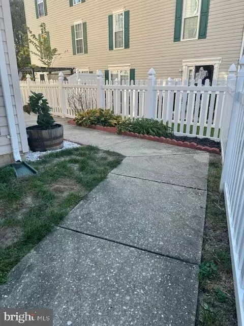 1810 Triple Feather Rd, Severn, MD 21144 photo 4
