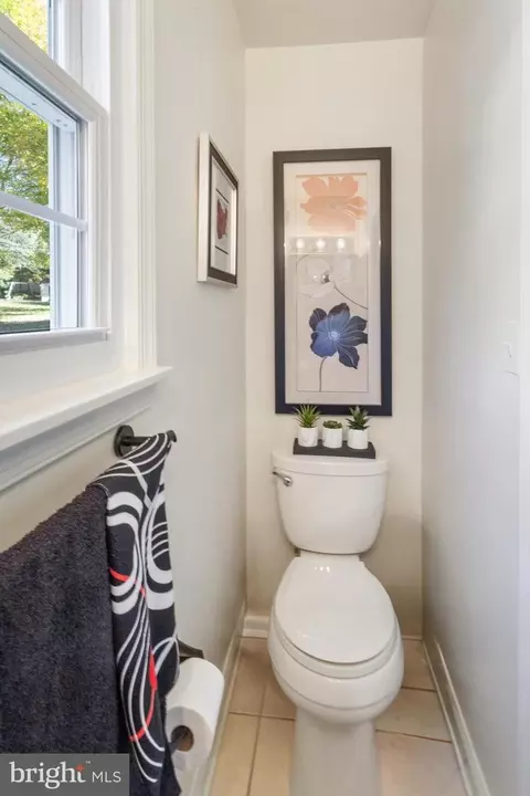 110 Dales Way Dr, Pasadena, MD 21122 photo 22