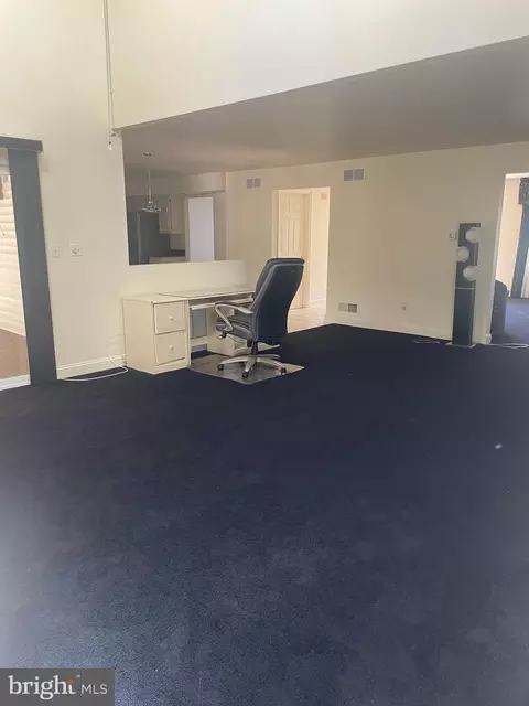 110 Dales Way Dr, Pasadena, MD 21122 photo 15