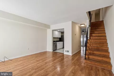 1786 A Belle Dr, Annapolis, MD 21401