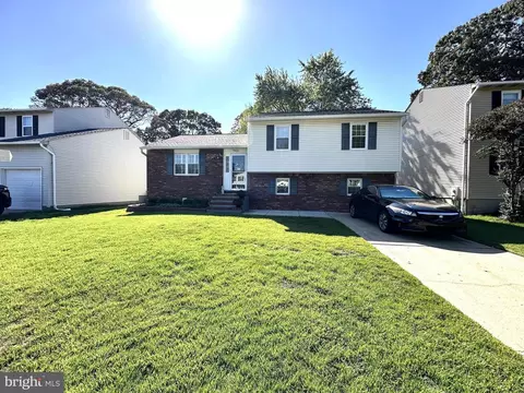 7910 Kings Bench Pl, Pasadena, MD 21122 photo 33