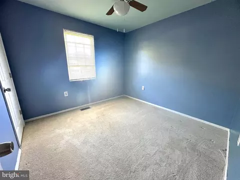 7910 Kings Bench Pl, Pasadena, MD 21122 photo 15