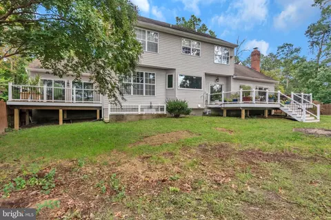 Exterior - 8345 Forest Glen Dr, Pasadena, MD 21122 photo 11 of 18