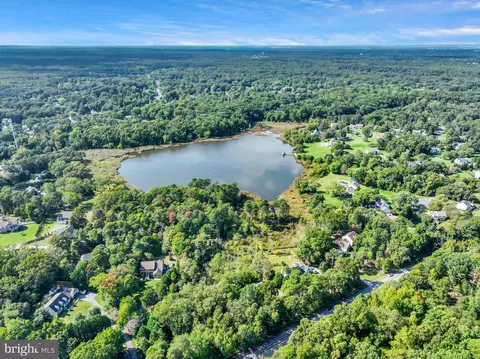 View/Area - 8345 Forest Glen Dr, Pasadena, MD 21122 photo 8 of 12