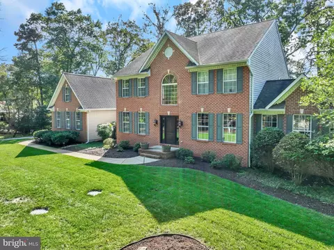 Exterior - 8345 Forest Glen Dr, Pasadena, MD 21122 photo 5 of 18