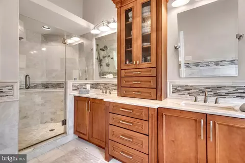 Bath - 8345 Forest Glen Dr, Pasadena, MD 21122 photo 3 of 5