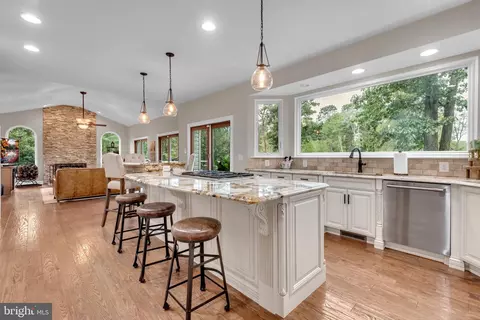 Kitchen - 8345 Forest Glen Dr, Pasadena, MD 21122 photo 1 of 9