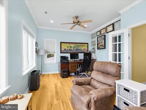 2168 Lake Dr, Pasadena, MD 21122 photo 39
