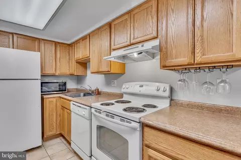 Kitchen - 2045 Friendly Pl, Crofton, MD 21114 photo 1 of 1