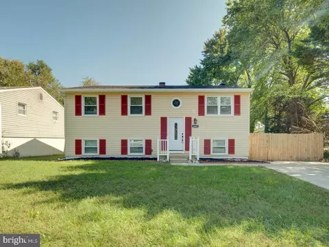 Exterior - 8023 Cuba Dr, Pasadena, MD 21122 photo 1 of 4