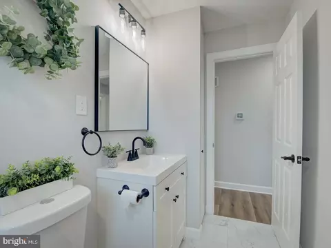 Bath - 8023 Cuba Dr, Pasadena, MD 21122 photo 2 of 4