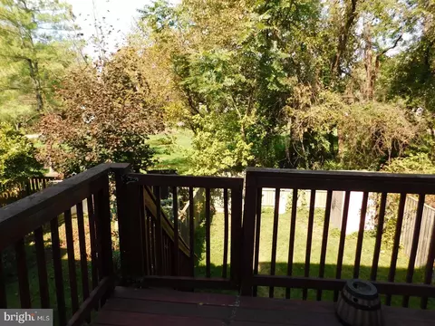 7728 Moonfall Ct, Pasadena, MD 21122 photo 2