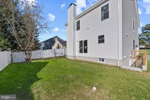 696 207th St, Pasadena, MD 21122 photo 36