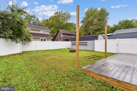Exterior - 1187 Pine Ave, Shady Side, MD 20764 photo 7 of 20