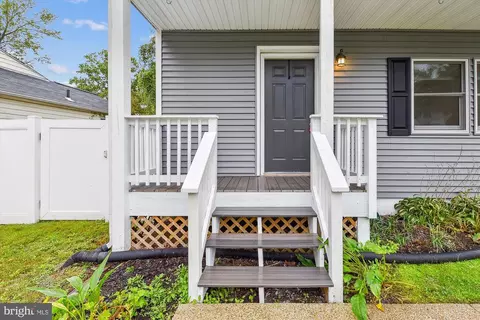 Exterior - 1187 Pine Ave, Shady Side, MD 20764 photo 12 of 20