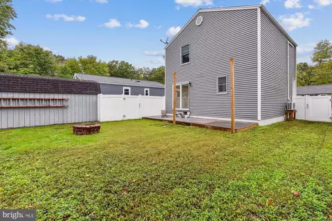 Exterior - 1187 Pine Ave, Shady Side, MD 20764 photo 6 of 20