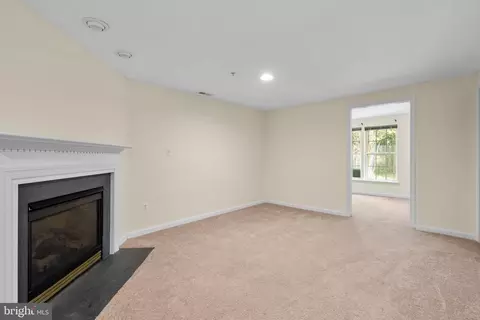 Living - 1107 Arrowleaf Ct, Crofton, MD 21114 photo 6 of 7