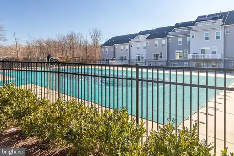 Exterior - 7691 Elmcrest Rd, Hanover, MD 21076 photo 10 of 10