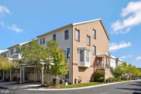 Exterior - 7691 Elmcrest Rd, Hanover, MD 21076 photo 7 of 10