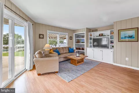 1201 Dixona Dr, Edgewater, MD 21037 photo 17