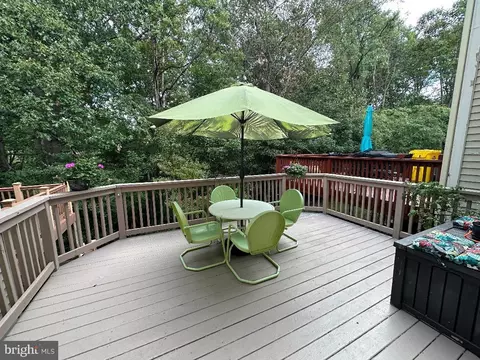 Exterior - 1208 Seminole Dr, Arnold, MD 21012 photo 3 of 6