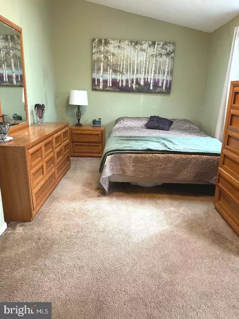 Bedroom - 1208 Seminole Dr, Arnold, MD 21012 photo 1 of 3
