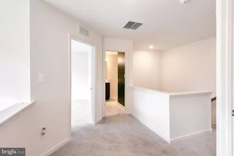 Entry Way - 1374 Odenton Rd, Odenton, MD 21113 photo 4 of 5