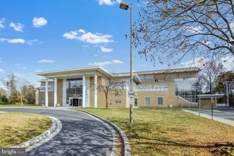 Exterior - 1374 Odenton Rd, Odenton, MD 21113 photo 6 of 8