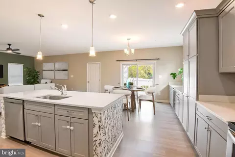 Kitchen - 1374 Odenton Rd, Odenton, MD 21113 photo 3 of 4