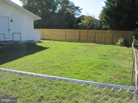 7972 Catherine Ave, Pasadena, MD 21122 photo 18