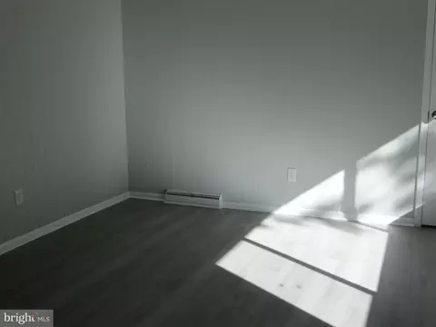7972 Catherine Ave, Pasadena, MD 21122 photo 10