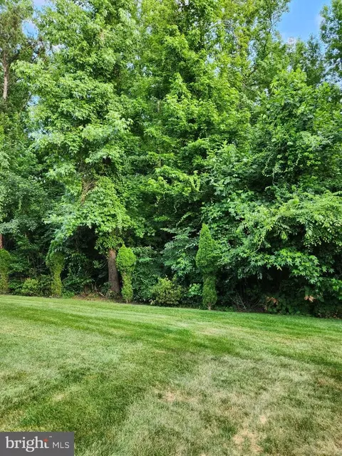 Exterior - 3024 Levee Dr, Odenton, MD 21113 photo 4 of 10