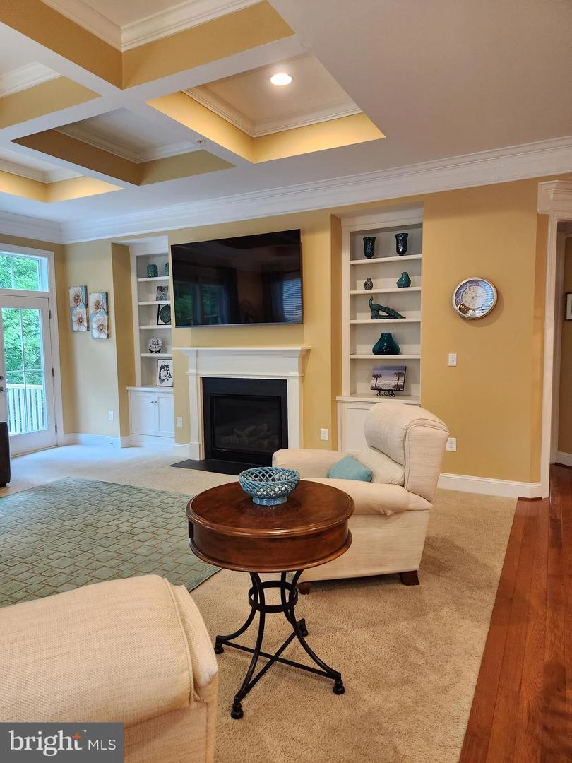 Living - 3024 Levee Dr, Odenton, MD 21113 photo 4 of 6