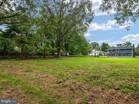 590 Pine Dr, Pasadena, MD 21122 photo 42