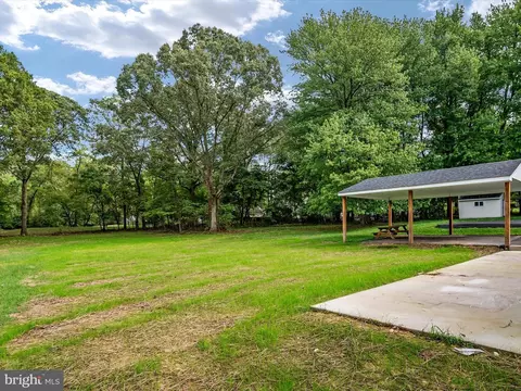 590 Pine Dr, Pasadena, MD 21122 photo 45