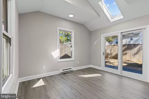 1725 Chesapeake Dr, Edgewater, MD 21037 photo 17