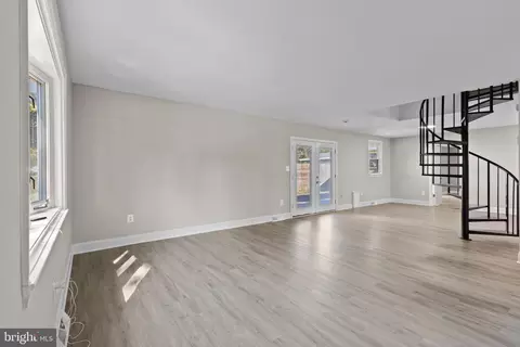 1725 Chesapeake Dr, Edgewater, MD 21037 photo 5