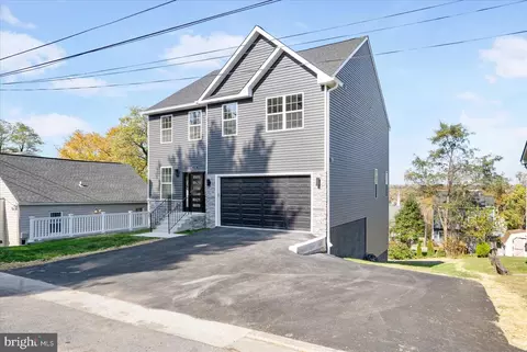 222 Elizabeth Ave, Brooklyn, MD 21225 photo 2