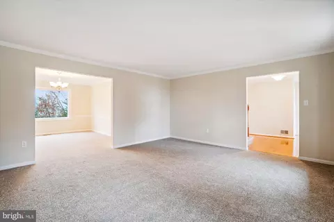 Living - 342 Cottswold Pl, Riva, MD 21140 photo 1 of 7