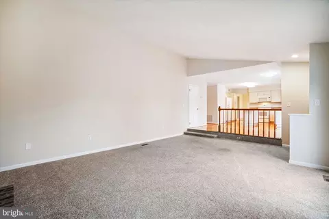Living - 342 Cottswold Pl, Riva, MD 21140 photo 6 of 7