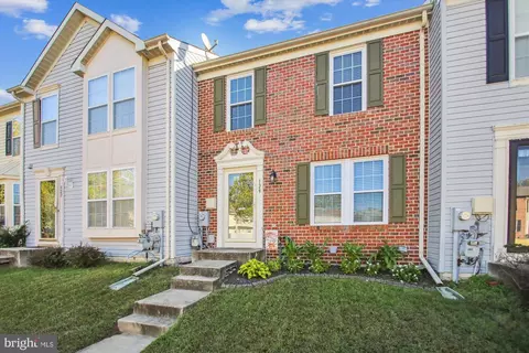 129 Foxtree Dr, Glen Burnie, MD 21061