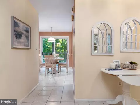 Entry Way - 1620 Comanche Rd, Arnold, MD 21012 photo 2 of 2