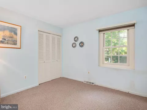 Bedroom - 1620 Comanche Rd, Arnold, MD 21012 photo 5 of 8