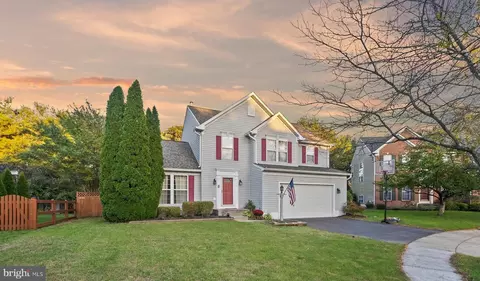 8209 Royal Star Ct, Pasadena, MD 21122