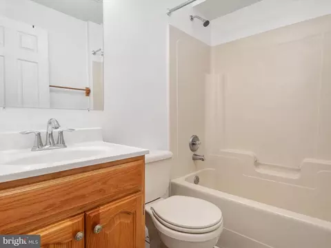 369 Metropolitan Blvd, Pasadena, MD 21122 photo 26