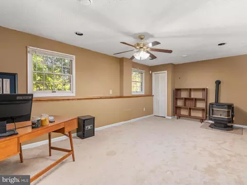 369 Metropolitan Blvd, Pasadena, MD 21122 photo 23