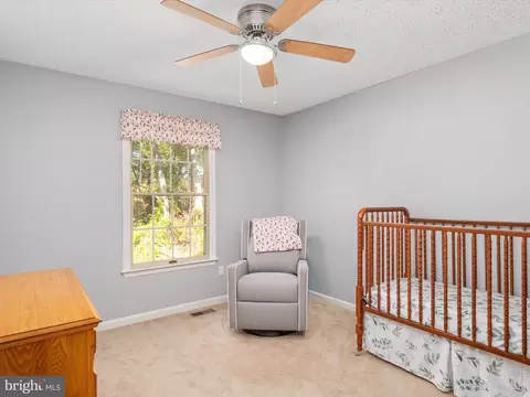 369 Metropolitan Blvd, Pasadena, MD 21122 photo 17